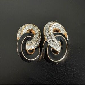 Oscar de la Renta Vintage Clip On Earrings